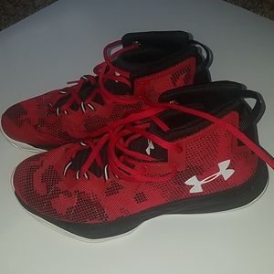 Boys Under Armour sneakers